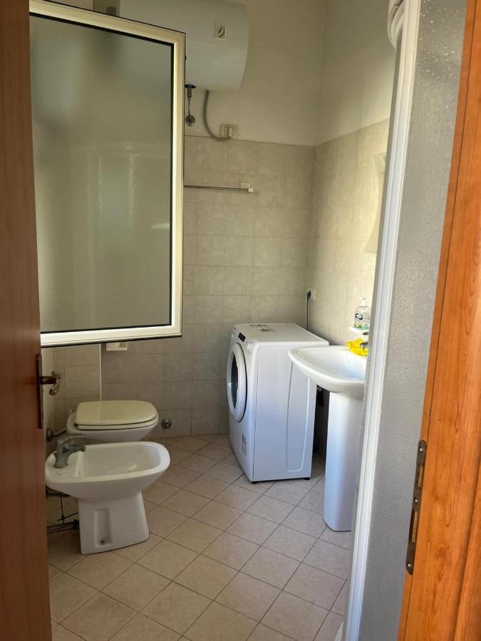 Bilocale Vista Mare Sul Lungomare Apartment Siderno Ngoại thất bức ảnh